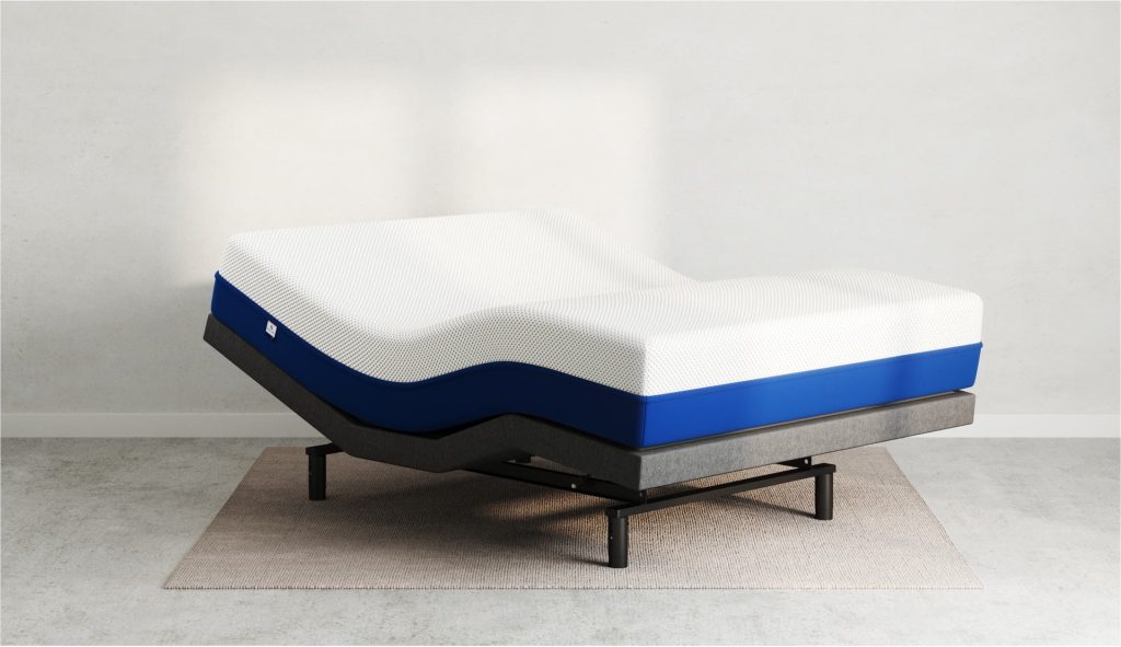 Amerisleep AS3 mattress flexing on an adjustable base