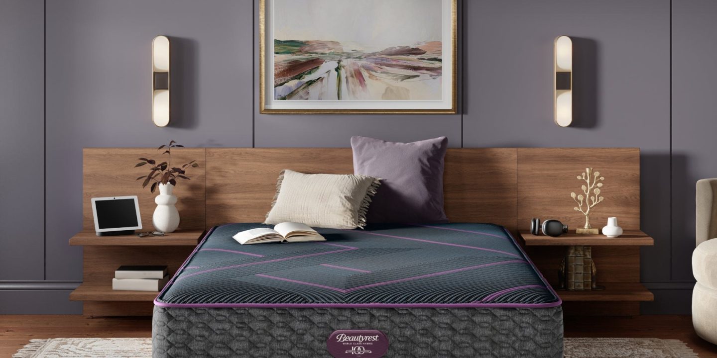 Beautyrest World Class Hybrid Level Three