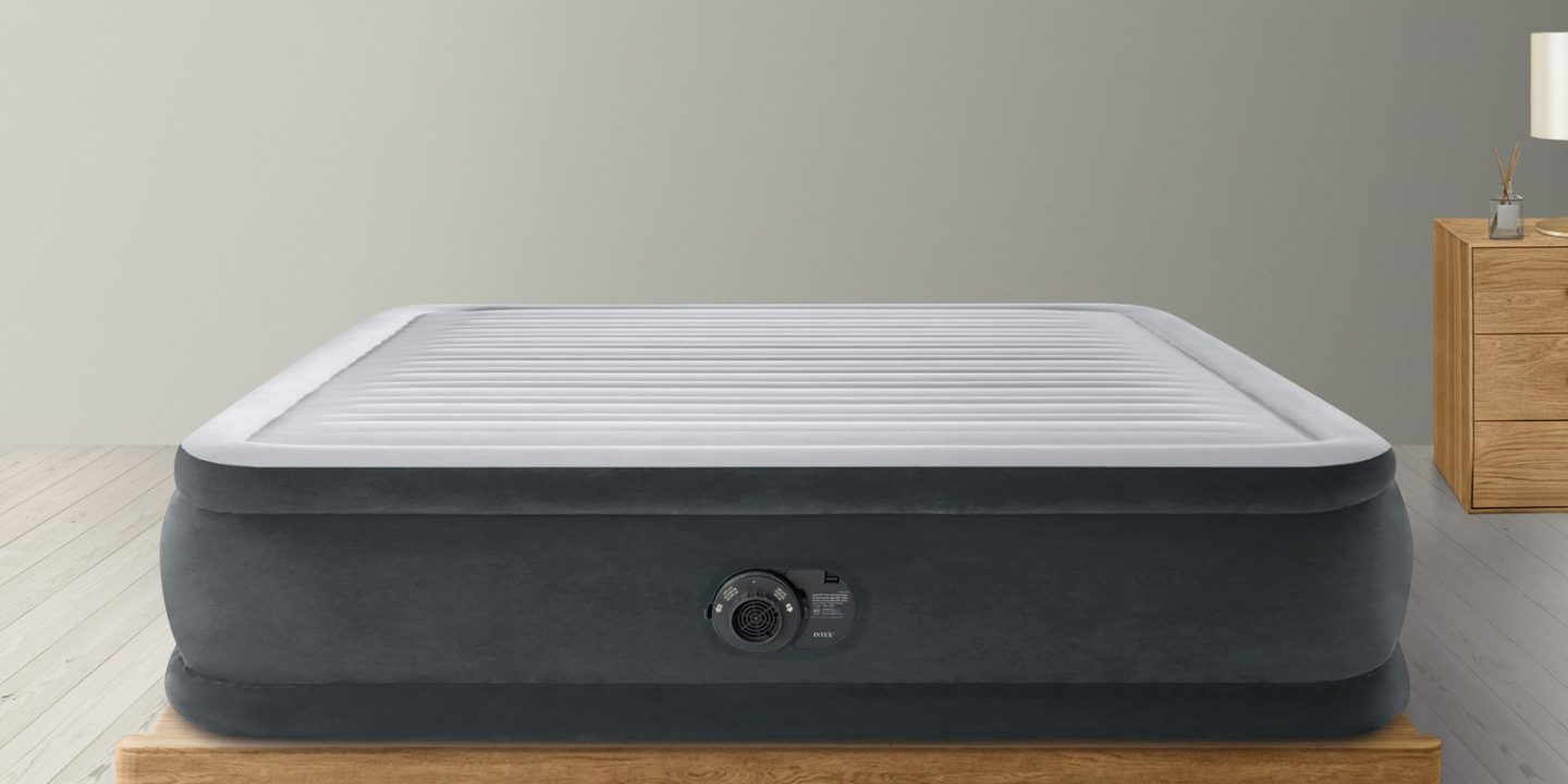 Intex Dura-Beam Deluxe Comfort-Plush Elevated Air Mattress
