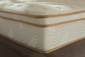 Saatva Classic